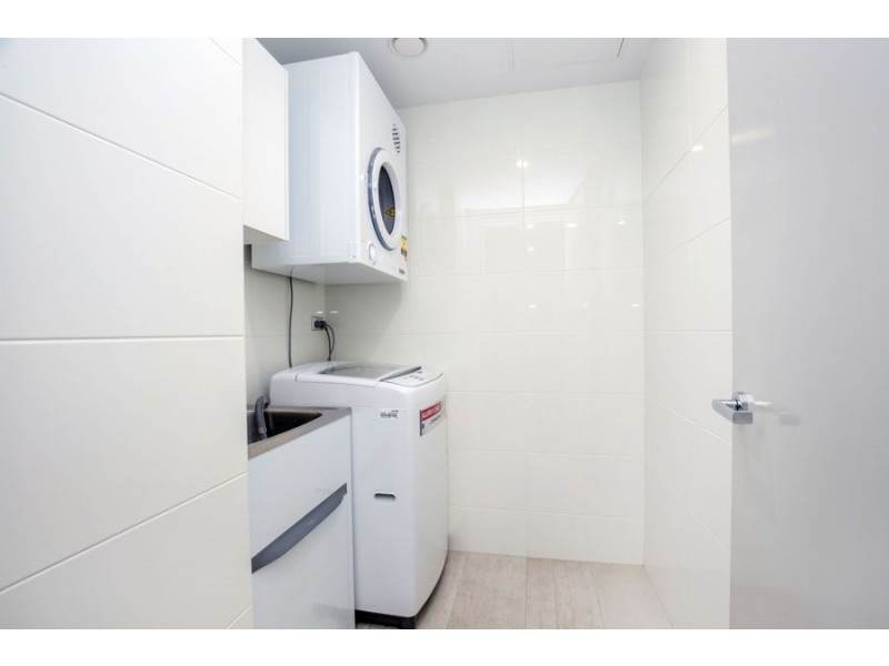 2708/2 Como Crescent, Southport QLD 4215