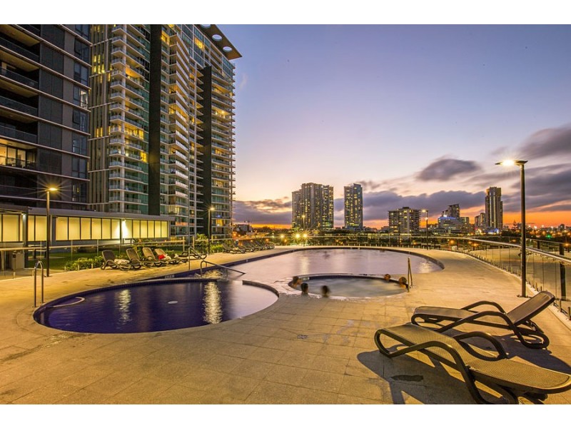 2708/2 Como Crescent, Southport QLD 4215