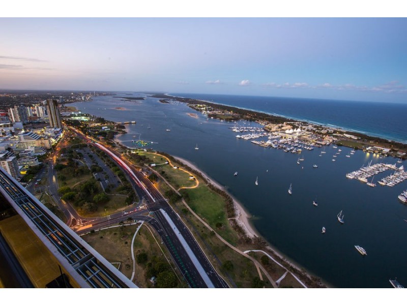 5508/2 Como Crescent, Southport QLD 4215