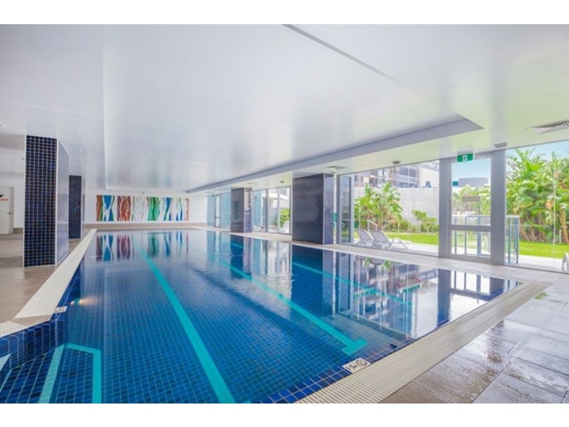 1301/4 Como Crescent, Southport QLD 4215