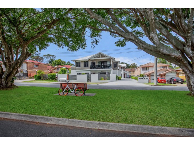 4/28 Walton Street, Southport QLD 4215