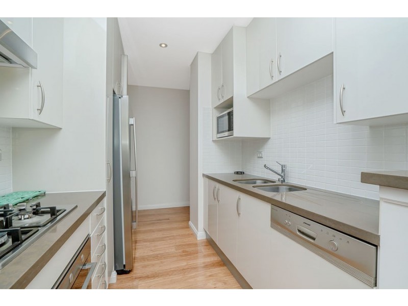 319/1 Aqua Street, Southport QLD 4215
