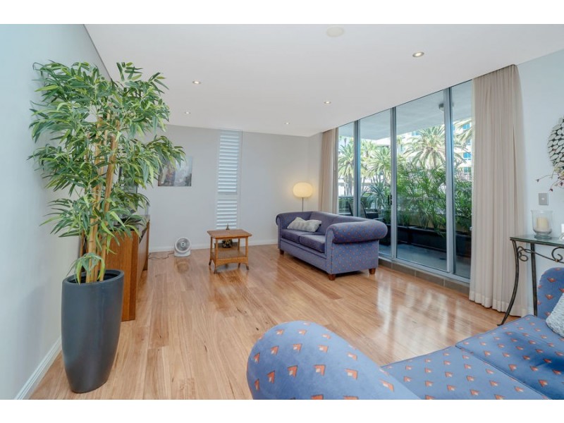 319/1 Aqua Street, Southport QLD 4215