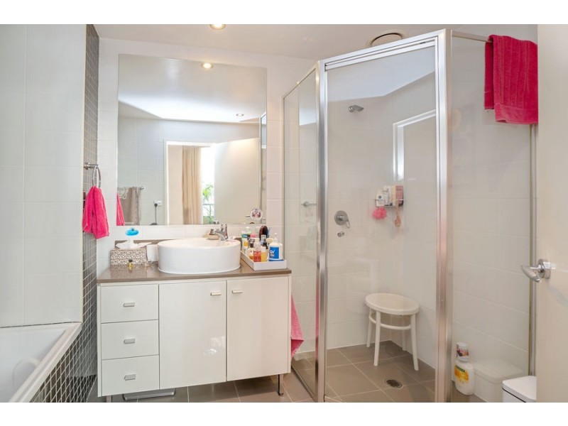 319/1 Aqua Street, Southport QLD 4215