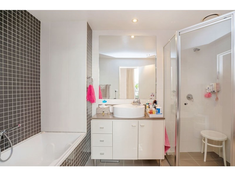 319/1 Aqua Street, Southport QLD 4215