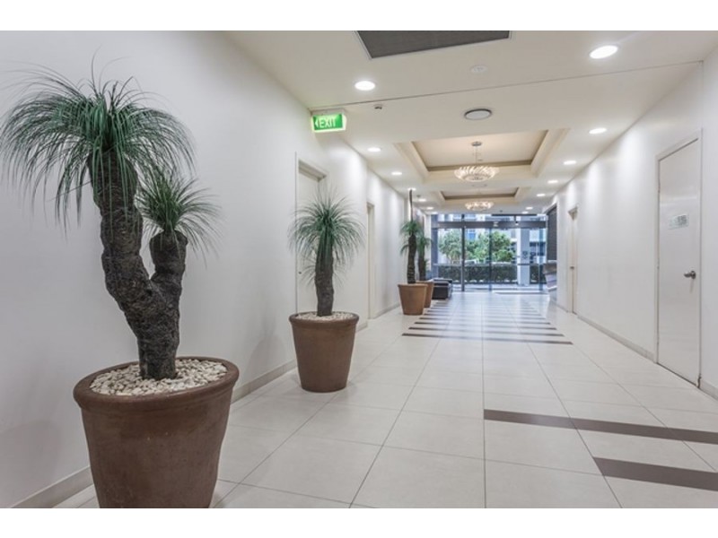 319/1 Aqua Street, Southport QLD 4215