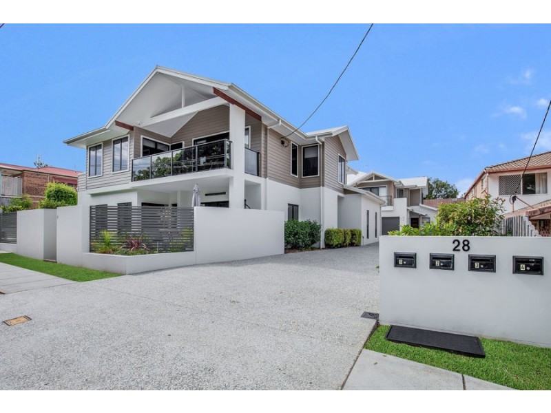 4/28 Walton Street, Southport QLD 4215