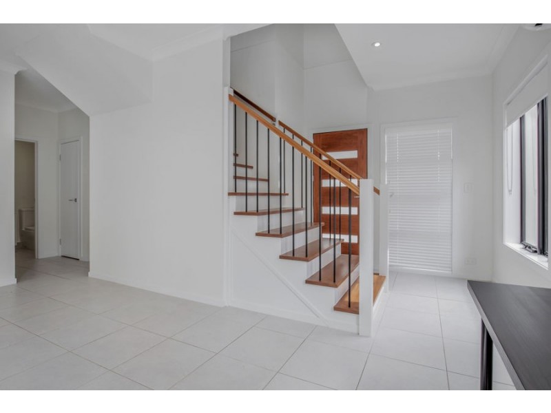 4/28 Walton Street, Southport QLD 4215