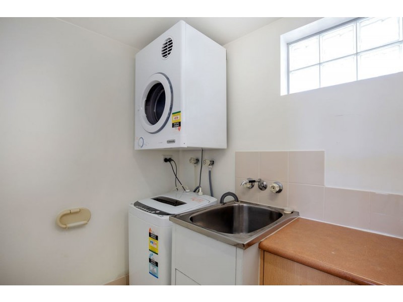 106 Marine Parade, Southport QLD 4215