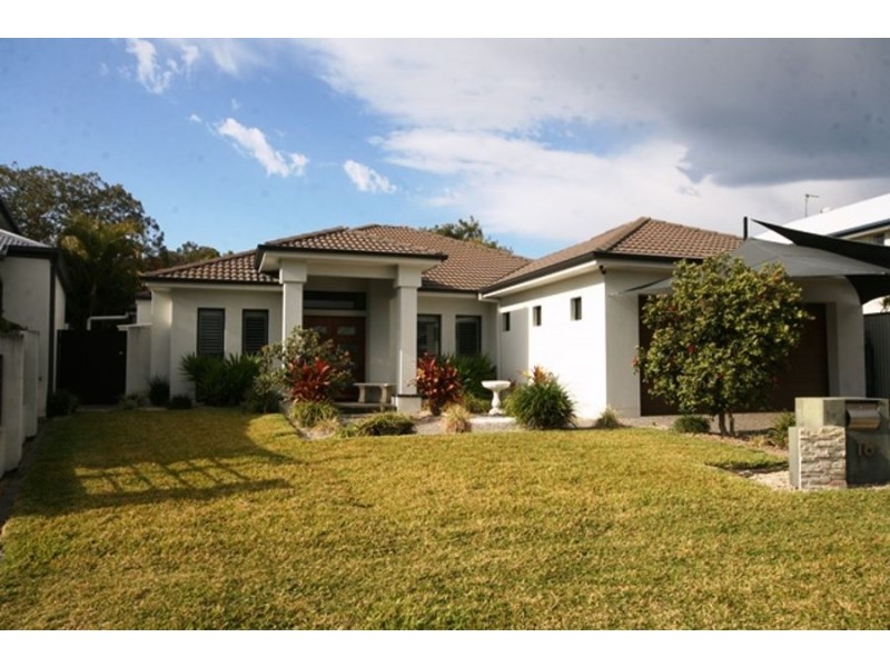 16 Southaven Drive, Helensvale QLD 4212