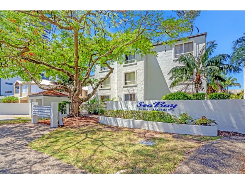10/3 Norman Street, Southport QLD 4215