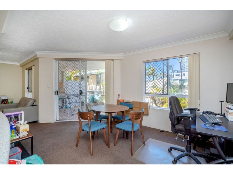 10/3 Norman Street, Southport QLD 4215