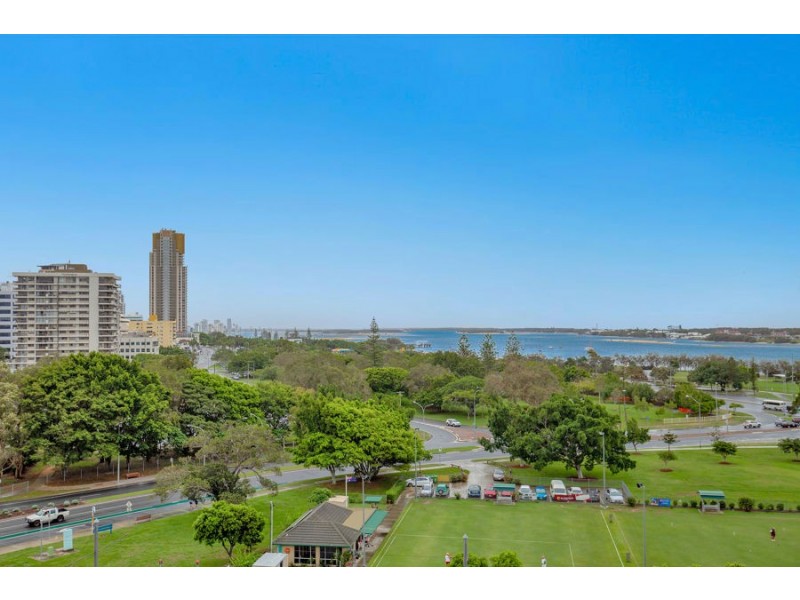 1103/1 Como Crescent, Southport QLD 4215