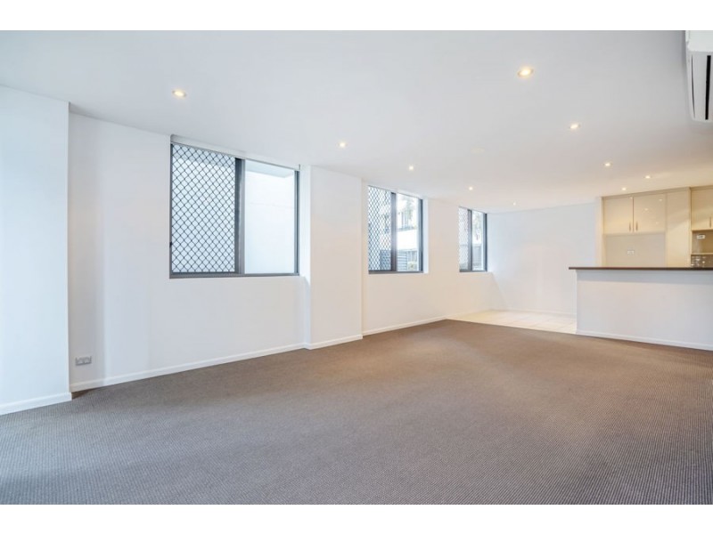 209/1 Aqua Street, Southport QLD 4215