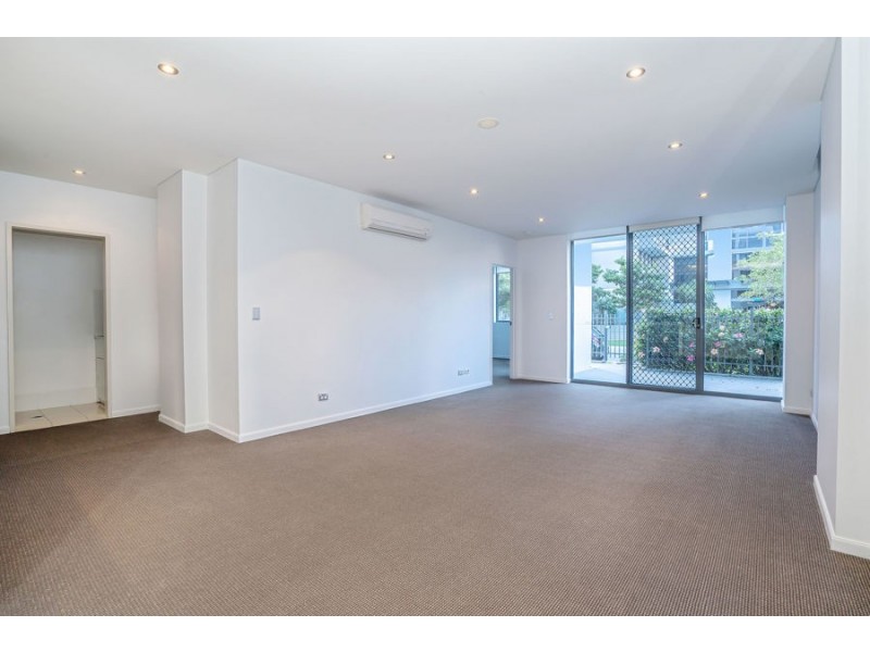 209/1 Aqua Street, Southport QLD 4215