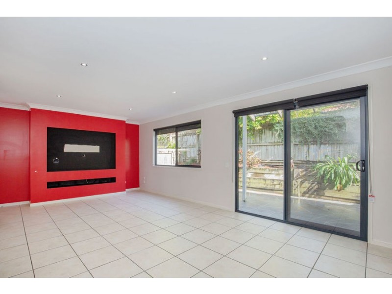 2/212 Nerang Street, Southport QLD 4215