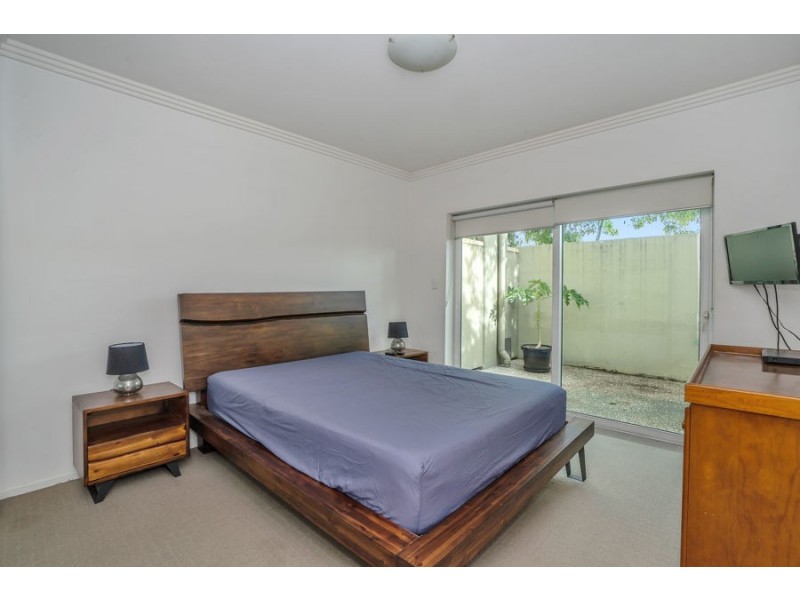 4/18 Rose Street, Southport QLD 4215