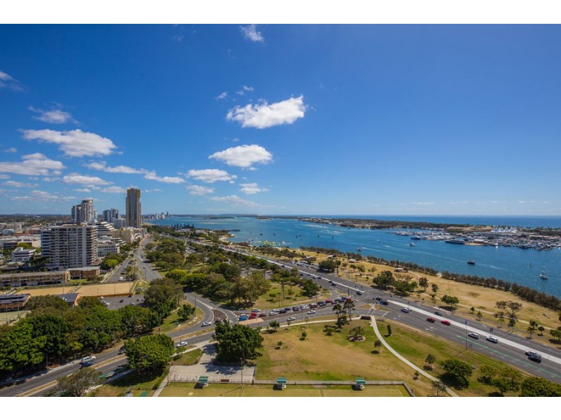 2305/1 Como Crescent, Southport QLD 4215