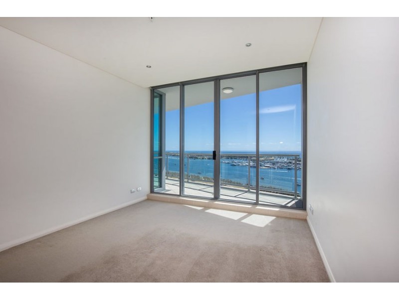 2305/1 Como Crescent, Southport QLD 4215