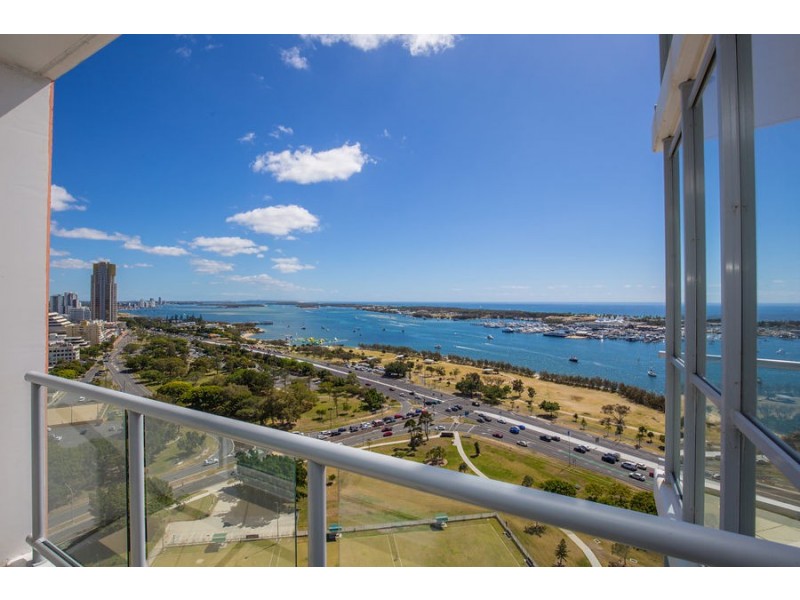 2305/1 Como Crescent, Southport QLD 4215