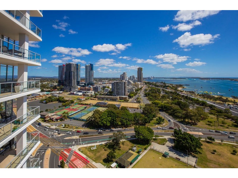 2305/1 Como Crescent, Southport QLD 4215