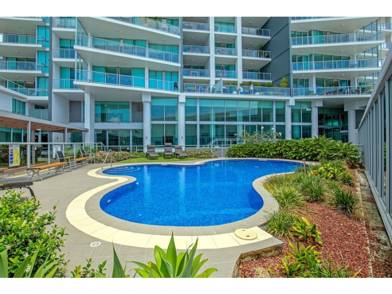 2305/1 Como Crescent, Southport QLD 4215