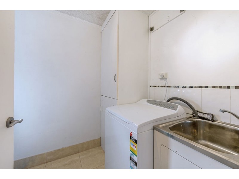 72 Marine Parade, Southport QLD 4215