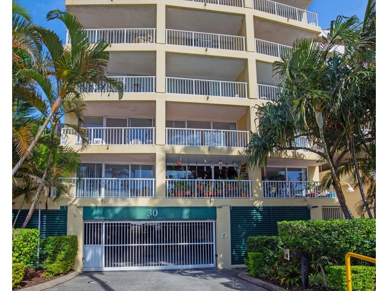 10/30 Marine Parade, Southport QLD 4215