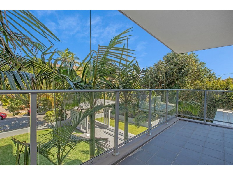 201/33-37 Madang Crescent, Runaway Bay QLD 4216