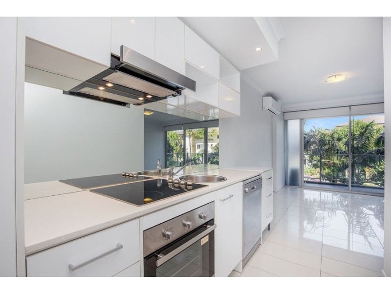 201/33-37 Madang Crescent, Runaway Bay QLD 4216