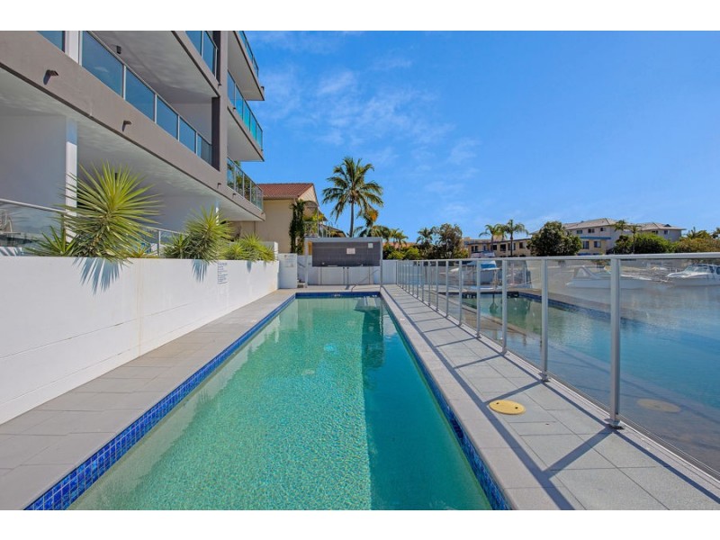 201/33-37 Madang Crescent, Runaway Bay QLD 4216