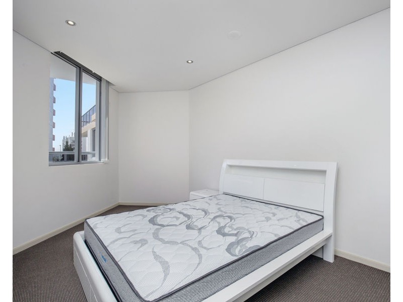 524/1 Aqua Street, Southport QLD 4215