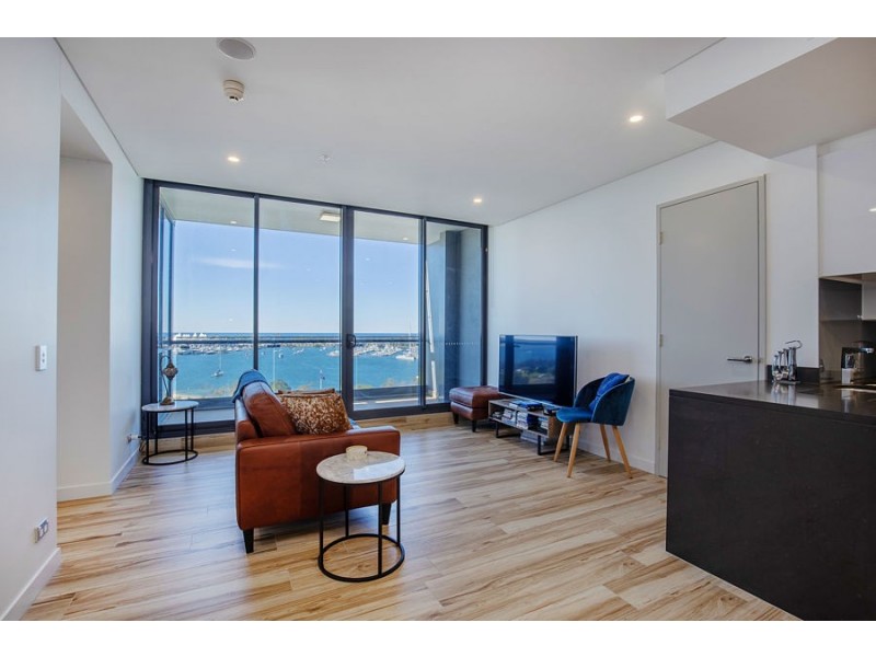904/2 Como Crescent, Southport QLD 4215