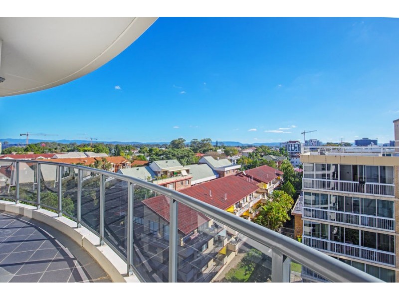 815/3 Como Crescent, Southport QLD 4215