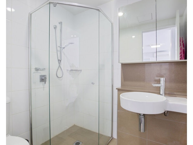 326/6 Aqua Street, Southport QLD 4215