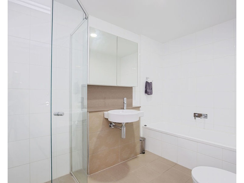 326/6 Aqua Street, Southport QLD 4215