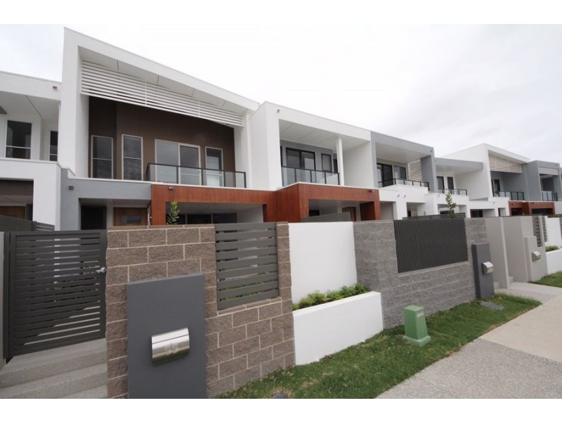 53 Florabella Drive, Robina QLD 4226