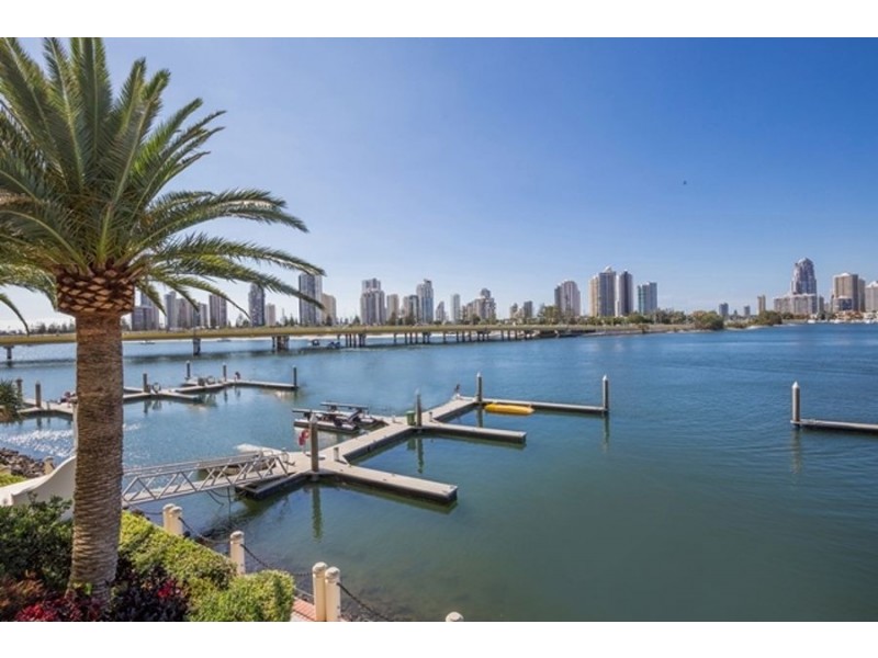 91/75 Brighton Parade, Southport QLD 4215