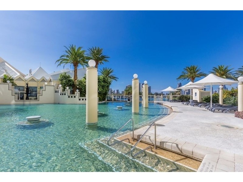 91/75 Brighton Parade, Southport QLD 4215