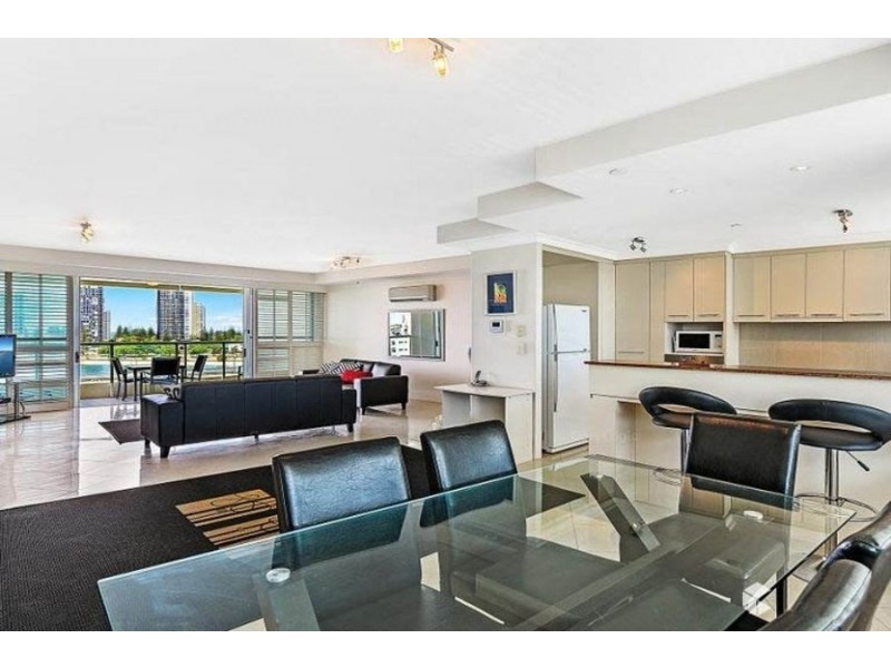 91/75 Brighton Parade, Southport QLD 4215