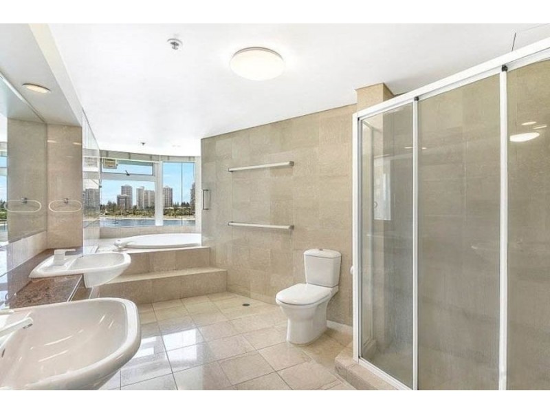 91/75 Brighton Parade, Southport QLD 4215