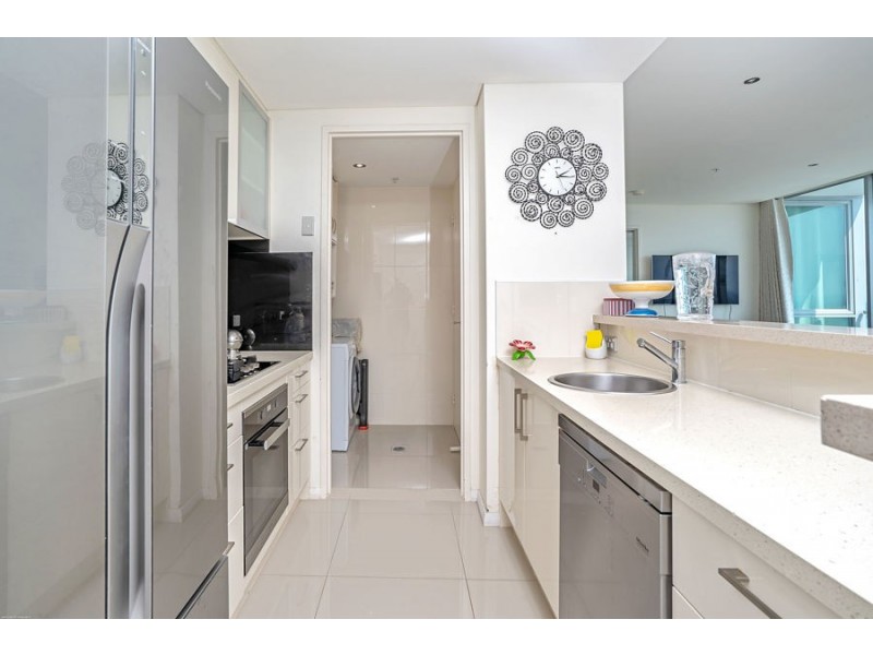 2202/1 Como Crescent, Southport QLD 4215