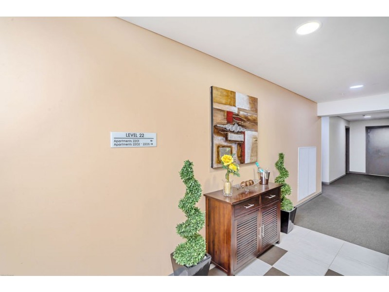 2202/1 Como Crescent, Southport QLD 4215