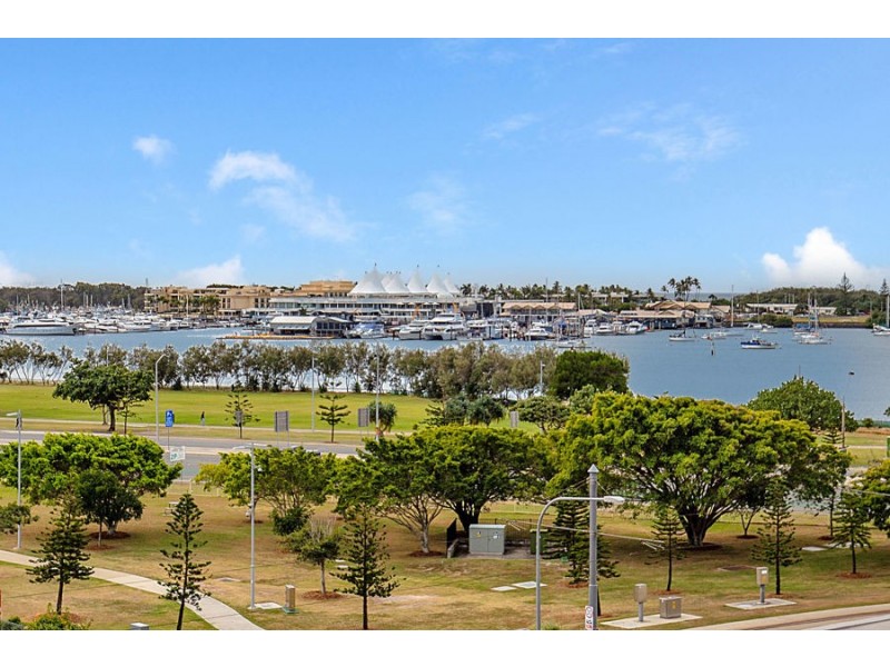 805/1 Como Crescent, Southport QLD 4215