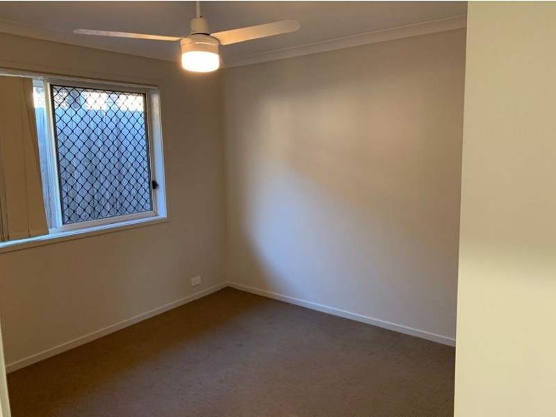 42 Bella Boulevard, Willow Vale QLD 4209