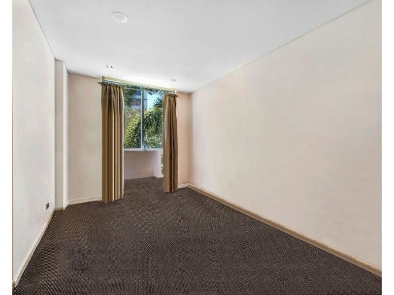 323/1 Aqua Street, Southport QLD 4215