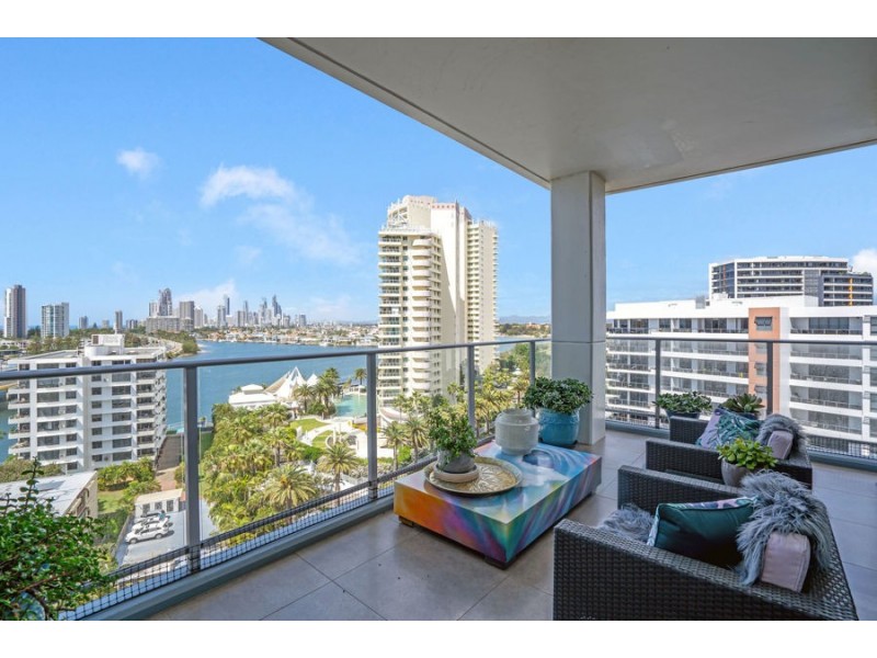 1301/4 Como Crescent, Southport QLD 4215