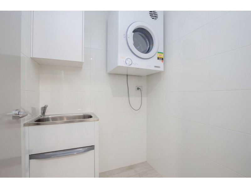 3012/2 Como Crescent, Southport QLD 4215