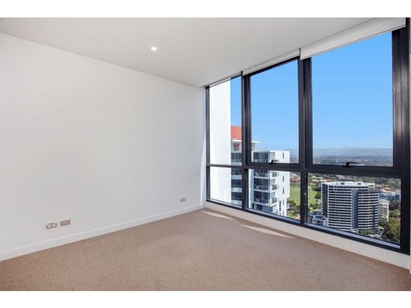 3012/2 Como Crescent, Southport QLD 4215