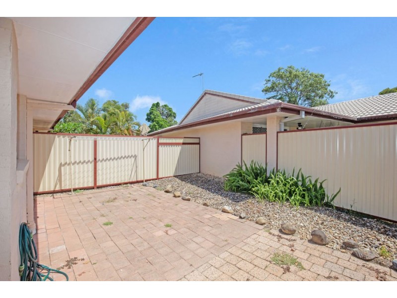 6/128 Benowa Road, Southport QLD 4215